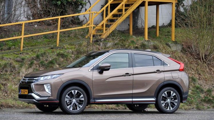 De Renault-Nissan-Mitsubishi alliantie heeft in het eerste half jaar een recordverkoop gerealiseerd van 5,54 miljoen eenheden.
