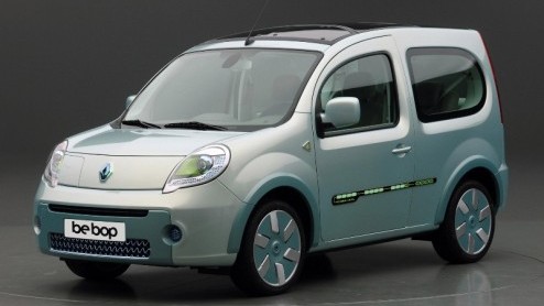 De Kangoo Be Bop moet nog uitkomen, maar Renault heeft al aangekondigd een andere versie op de markt te brengen. Een zogenaamde Zero Emission. De elektrische Kangoo Be Bop Ze is nu nog een prototype,