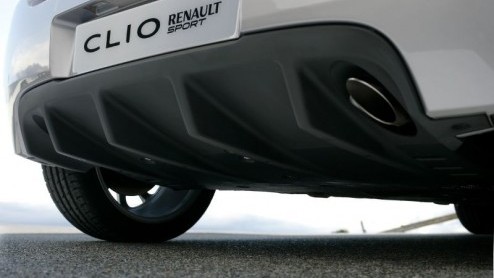 De prijzen van de Clio RS zijn bekend gemaakt door Renault. En het mag gezegd worden, deze is schappelijk. Voor net geen 29.000 euro heb je al de beschikking over 200 trappelende paarden.