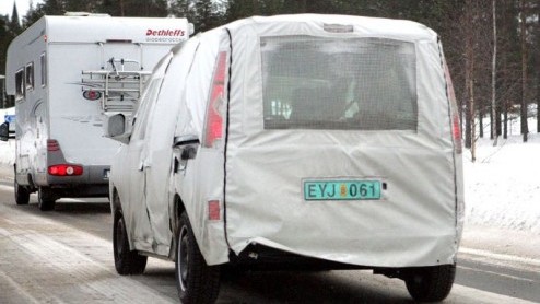Op de fotos is de nieuwe Kangoo te zien. De bij ondernemers populaire Kangoo is af, maar we zien er maar kleine details van.