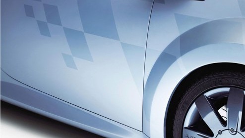 Er zijn weer eens fotos uitgelekt van een nog te presenteren model. Dit keer is het gebeurd bij de Renault Twingo concept.