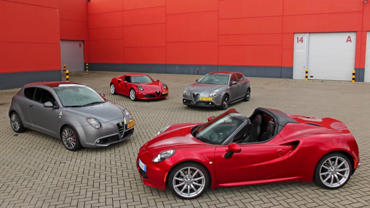 Autotest en rijimpressie met Alfa MiTo QV, grote broer Giulietta QV en de hit van 2015, de 4C Spider. Stap in het hart van Alfa Romeo.