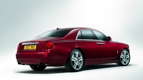 Facelift voor Rolls-Royce Ghost mondt uit in Ghost Series II met meer technologie en nog hoger comfort. Debuut op Autosalon van Genve.