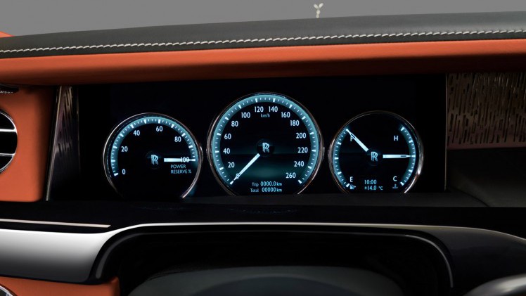 Rolls-Royce lanceert de achtste generatie Phantom op een compleet nieuwe basis met een nieuw ontwikkelde V12 biturbomotor en met de meest vooraanstaande technologie.