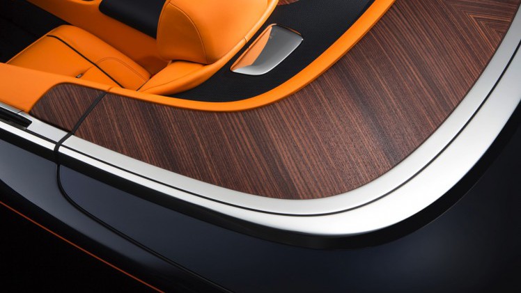 Rolls-Royce onthult Dawn, de ultiem luxe en exclusieve cabriolet met 560 pk sterke V12.