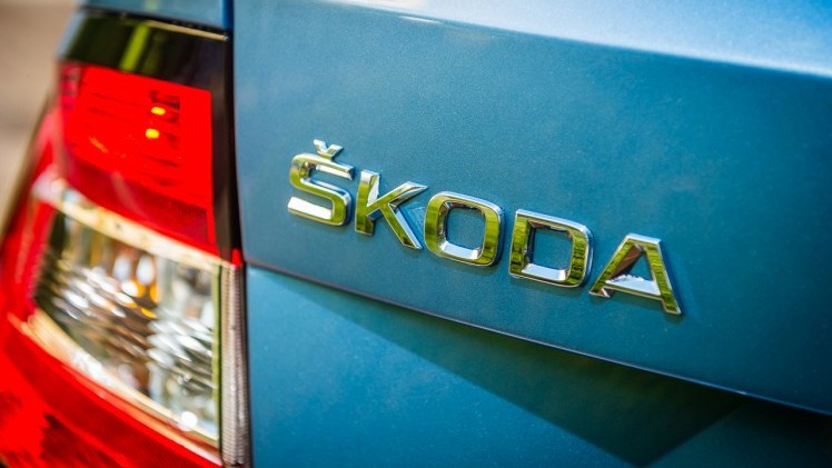 Autotest Skoda Fabia Combi 1.2 TSI 90 pk, het nieuwe ruimtewonder in een leuke verpakking.