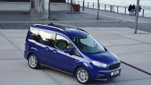 Test Ford Tourneo Courier 1.0 EcoBoost Titanium, de kleinste maar toch ruime variant in de Tourneo-reeks van Ford.