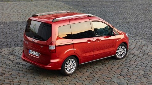 Test Ford Tourneo Courier 1.0 EcoBoost Titanium, de kleinste maar toch ruime variant in de Tourneo-reeks van Ford.