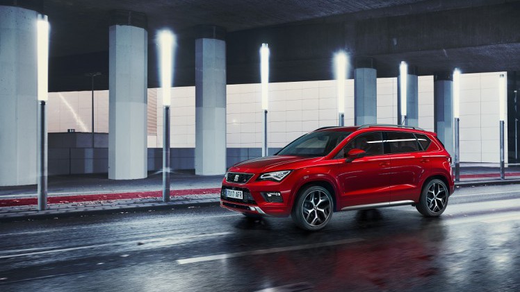 SEAT presenteert de Ateca in sportieve FR-uitvoering. De auto komt begin 2018 op de markt. En de Cupra?