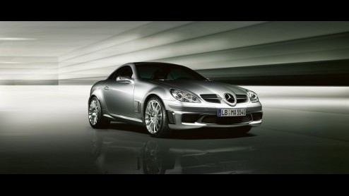 De heren van AMG waren duidelijk nog niet tevreden met de de SLK 55 AMG. Er is namelijk besloten om een Special Edition op de markt te zetten die nog sneller is dan de huidige SLK AMG.