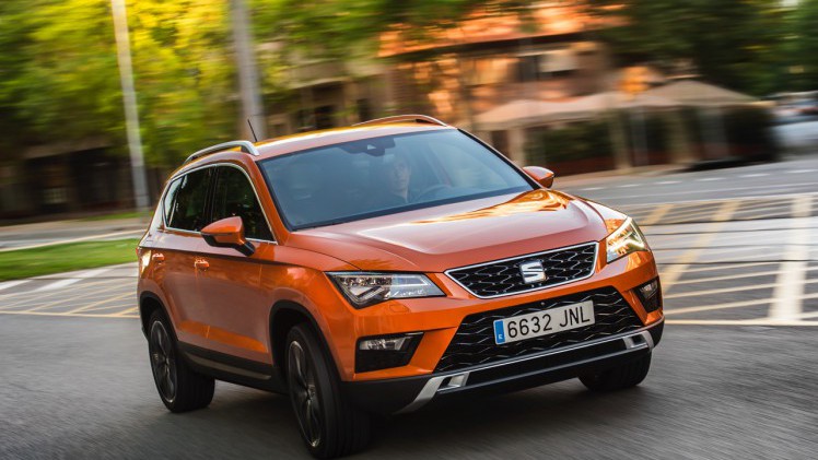 Autotest nieuwe Seat Ateca, de eerste SUV van Seat waarmee de Tiguan, Kuga, Kadjar en anderen een flinke kluif aan krijgen. We rijden met de 1.4 TSI 150 pk.