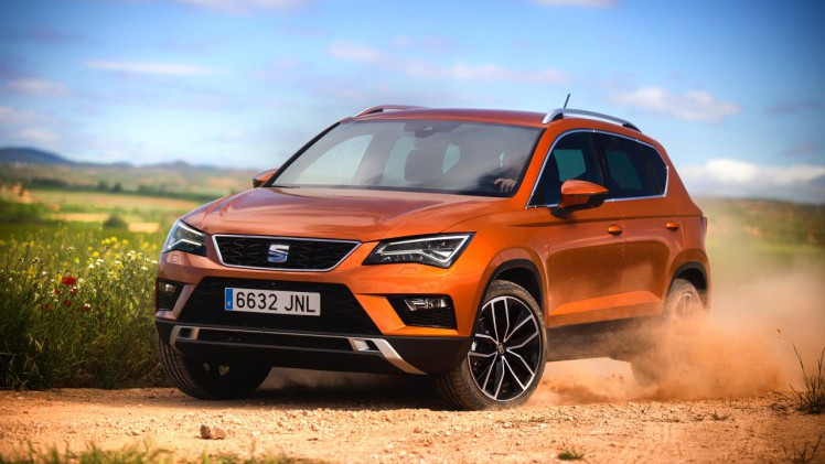 Autotest nieuwe Seat Ateca, de eerste SUV van Seat waarmee de Tiguan, Kuga, Kadjar en anderen een flinke kluif aan krijgen. We rijden met de 1.4 TSI 150 pk.