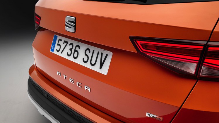 Autotest nieuwe Seat Ateca, de eerste SUV van Seat waarmee de Tiguan, Kuga, Kadjar en anderen een flinke kluif aan krijgen. We rijden met de 1.4 TSI 150 pk.