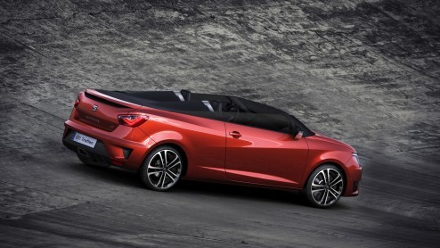 Seat Ibiza Cupster aanwezig bij Wrthersee Treffen 2014, een luchtige Ibiza Cupra met 180 pk TSI-motor.
