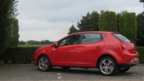 Met de nieuwe Seat Ibiza houden de Spanjaarden de algehele aanhoudende stroom van nieuwe modellen in het compacte segment in stand. Voorlopig komt daar nog geen einde aan, want ook Volkswagen en Ford