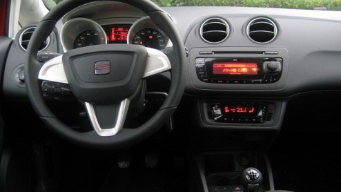 Met de nieuwe Seat Ibiza houden de Spanjaarden de algehele aanhoudende stroom van nieuwe modellen in het compacte segment in stand. Voorlopig komt daar nog geen einde aan, want ook Volkswagen en Ford