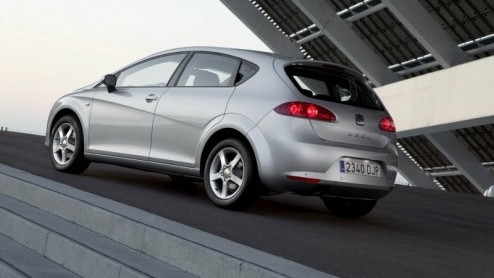 Seat voert weer actie. Met gepaste trots stelt het merk twee aantrekkelijke uitvoeringen voor de Leon voor. Ze gaan door het leven als Active Style en Dynamic Style en vullen de standaarduitrusting va