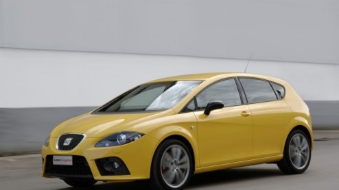 Eindelijk zijn er fotos verschenen van de Leon Cupra. Tegelijkertijd maakt Seat ook wat meer informatie bekend over de Cupra.