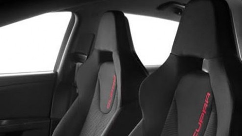 Eindelijk zijn er fotos verschenen van de Leon Cupra. Tegelijkertijd maakt Seat ook wat meer informatie bekend over de Cupra.