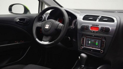 Seat heeft met de Leon Ecomotive al een zuinige Spanjaard in handen, maar met de elektrisch aangedreven Seat Leon Twin Drive Ecomotive gaat het merk nog een flinke stap verder. De productieversie staa