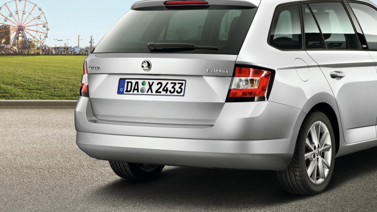 Skoda vangt 2016 aan met de Fabia Joy hatchback en Fabia Joy Combi. Beide modellen zijn gebaseerd op de uitvoering Ambition maar extra luxe uitgerust.