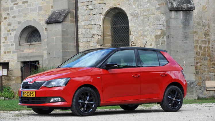 Skoda levert sinds kort twee vermogensvarianten van de 1.0-liter TSI turbomotor in de Fabia. Een levendig machientje zo wijst een rijtest uit.
