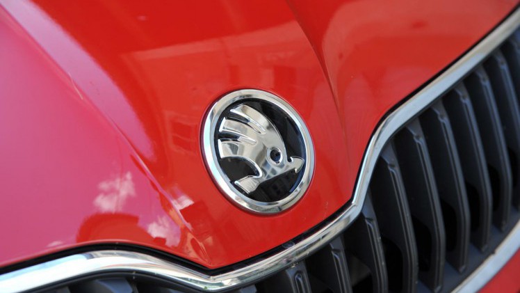 Skoda levert sinds kort twee vermogensvarianten van de 1.0-liter TSI turbomotor in de Fabia. Een levendig machientje zo wijst een rijtest uit.