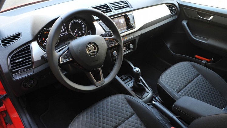 Skoda levert sinds kort twee vermogensvarianten van de 1.0-liter TSI turbomotor in de Fabia. Een levendig machientje zo wijst een rijtest uit.