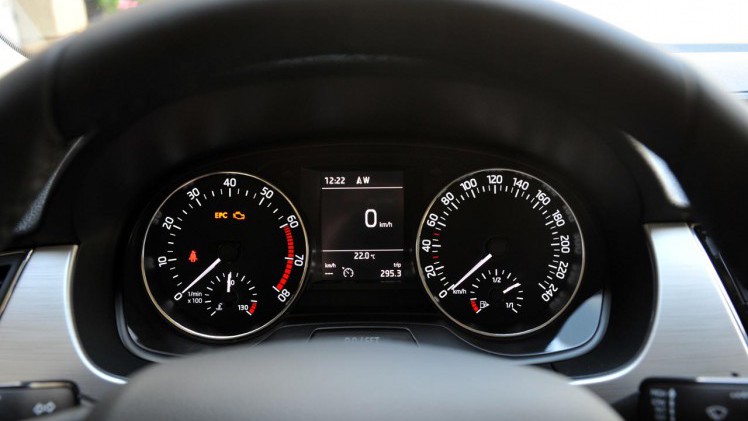 Skoda levert sinds kort twee vermogensvarianten van de 1.0-liter TSI turbomotor in de Fabia. Een levendig machientje zo wijst een rijtest uit.