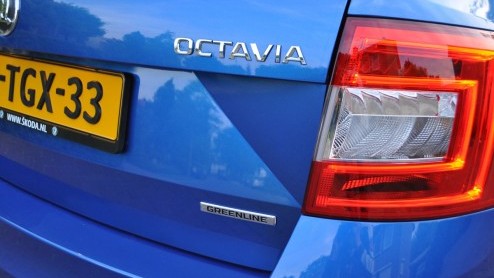 Rijtest van Skoda Octavia Combi Greenline met 1.6 TDI dieselmotor, de leasetopper van Skoda in 2014.