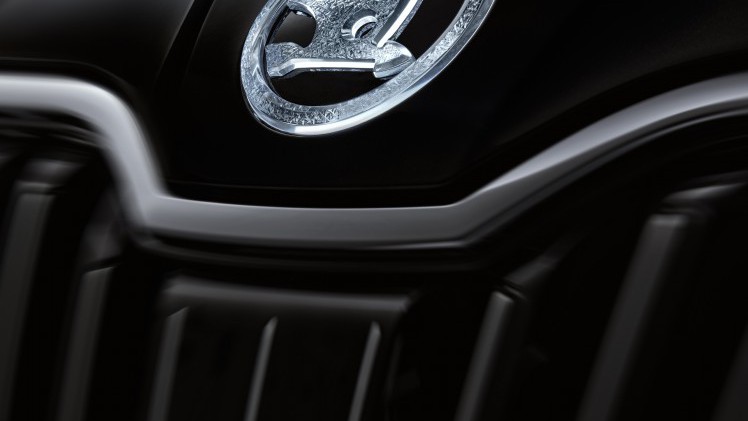 De Skoda Superb Black Crystal speelt glanzende hoofdrol in Design en Fashion week van Praag.