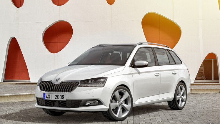 Skoda geeft de foto's vrij van de gefacelifte Fabia.