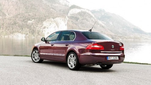 Skoda is zo blij met de verkoop van de zesmiljoenste auto, dat het merk tot het eind van het jaar trakteert voordeeltjes, zelfs op actiemodellen en de nieuwe Superb.