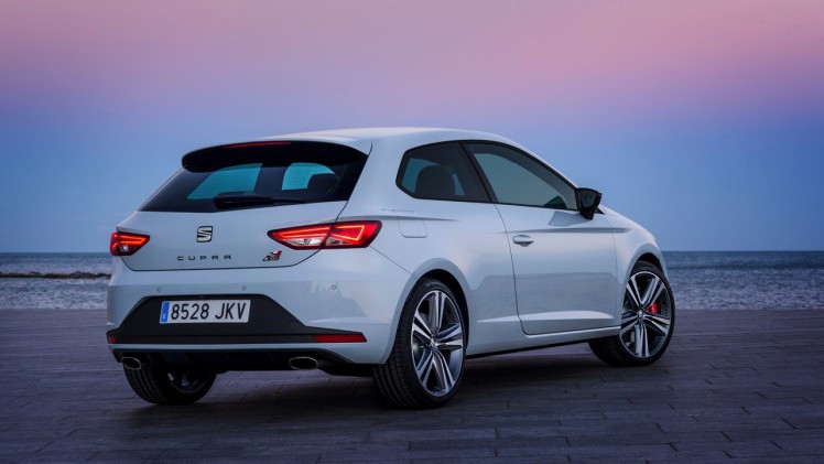 Prijzen en uitvoeringen Seat Leon Cupra 290, het nieuwste topmodel met 290 pk in de Leon modellenrange.