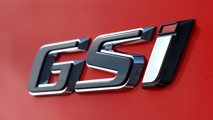 Opel volgt de Insignia OPC op door de nieuwe Insignia GSi waarmee een vertrouwde lettercombinatie weer helemaal terug is.