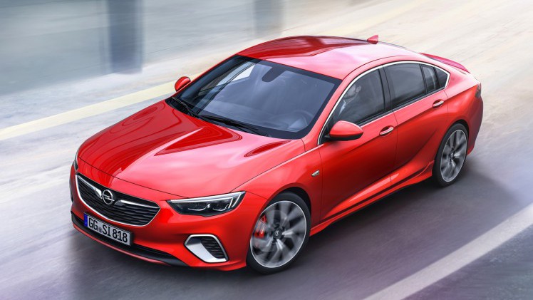 Opel volgt de Insignia OPC op door de nieuwe Insignia GSi waarmee een vertrouwde lettercombinatie weer helemaal terug is.