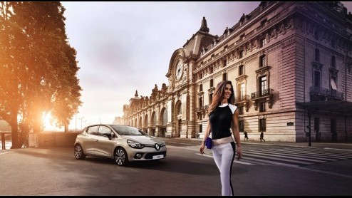 Renault introduceert het Initiale Paris label met exclusief uitgevoerde modellen en extra services zoals Haal en Breng service, een speciaal callcenter en een abonnement op onderhoud.