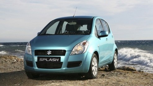 Voor wie met Pasen in is voor een nieuwe compacte auto aan te schaffen, raadt Suzuki iedereen aan eens langs te komen. Tijdens het paasweekend maakt de hagelnieuwe Splash zijn debuut bij de Nederlands
