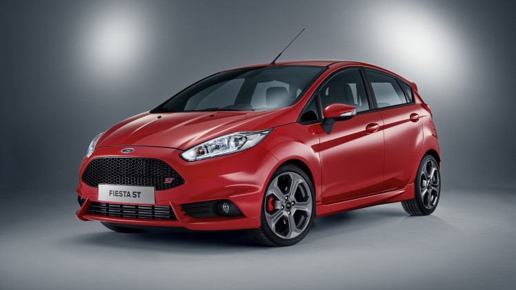 Ford breidt het gamma sportieve Fiesta's uit met de Fiesta ST-Line uitgerust met de 1.0 EcoBoost 100 pk of 125 pk en de Fiesta ST 182 pk, nu ook in vijfdeurs. Lees hier de prijzen.