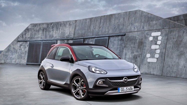 Opel heeft de Adam Rocks S 1.4 Turbo met 150 pk als primeur op de AutoRAI 2015.