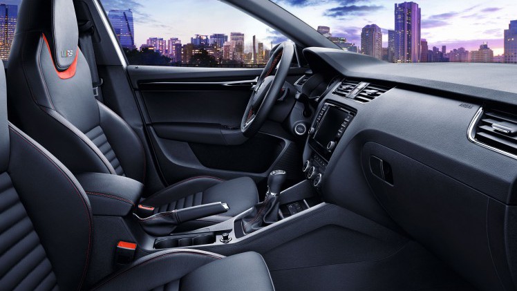 Skoda presenteert de Superb Sportline Business en de Skoda Octavia RS 230 komt nu ook naar Nederland.