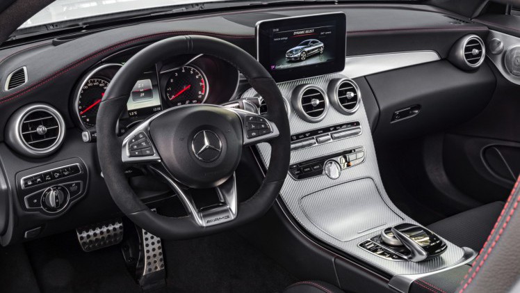 Audi S4 Avant en Mercedes-AMG C43 4Matic Coup zijn sportieve concurrenten met 3.0 liter turbomotor. De nieuwe 43-modellen vervangen bij Mercedes de 450 AMG Sport modellen.