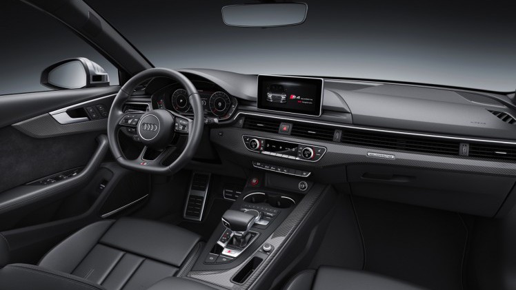 Audi S4 Avant en Mercedes-AMG C43 4Matic Coup zijn sportieve concurrenten met 3.0 liter turbomotor. De nieuwe 43-modellen vervangen bij Mercedes de 450 AMG Sport modellen.