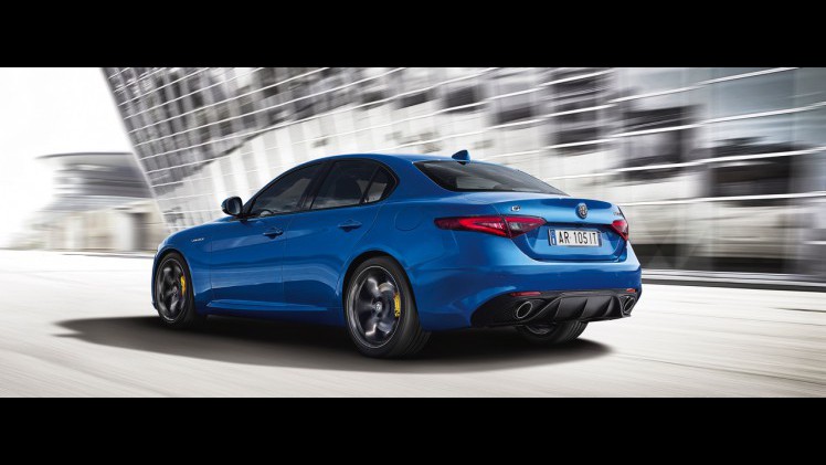 Alfa Romeo Giulia nu ook als Veloce te bestellen. Voor prijzen vanaf 52.050 euro biedt de Giulia Veloce een sportieve snit met meer vermogen tot 280 pk.