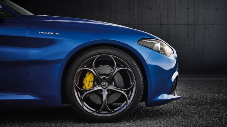 Alfa Romeo Giulia nu ook als Veloce te bestellen. Voor prijzen vanaf 52.050 euro biedt de Giulia Veloce een sportieve snit met meer vermogen tot 280 pk.