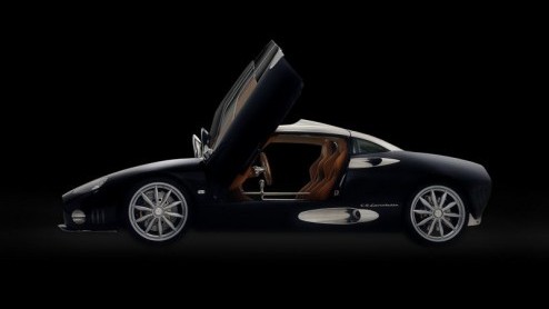 Spyker neemt voor de de South Florida International Auto Show twee modellen mee naar Miami; de C8 Spyder en C8 Laviolette. Uiteraard met de bedoeling om ook in Noord-Amerika de Hollandse trots aan de