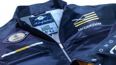 Geen geld voor een Spyker maar toch op zoek naar Spyker-beleving? De sportieve autofabrikant uit eigen land komt met een gevarieerde Spyker-merchandise, gepresenteerd op een speciale website.