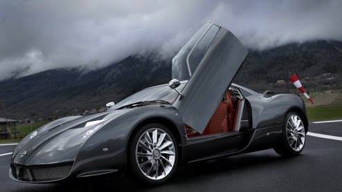 Om het begin van het allereerste officile seizoen van Spyker te vieren, heeft Zagato een Limited Edition gemaakt op basis van de C12. Jammer genoeg.
