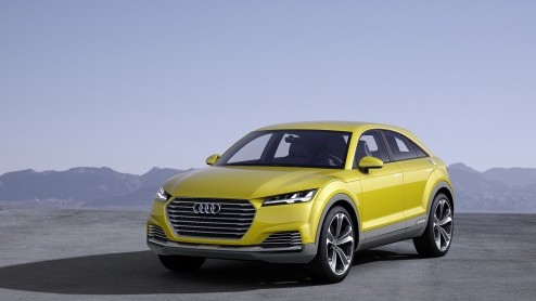 Audi TT offroad concept is een vierdeurs TT met SUV-trekjes en een plug-in hybride aandrijflijn. Bijzonder is dat de accu's inductief kunnen worden geladen. Presentatie in Peking.