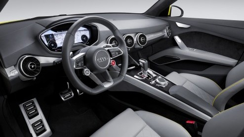 Audi TT offroad concept is een vierdeurs TT met SUV-trekjes en een plug-in hybride aandrijflijn. Bijzonder is dat de accu's inductief kunnen worden geladen. Presentatie in Peking.